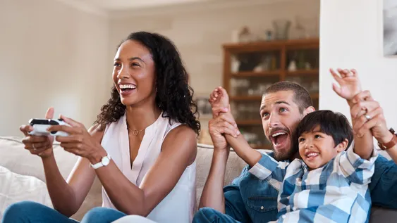 Familia-Feliz-MetLife-Vida-Protegida